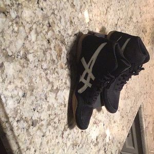 ASICS men’s wrestling shoe